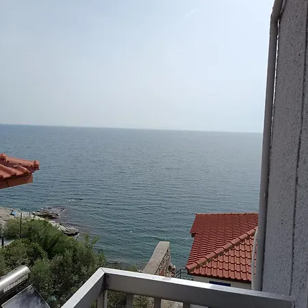 Kalys House דירה